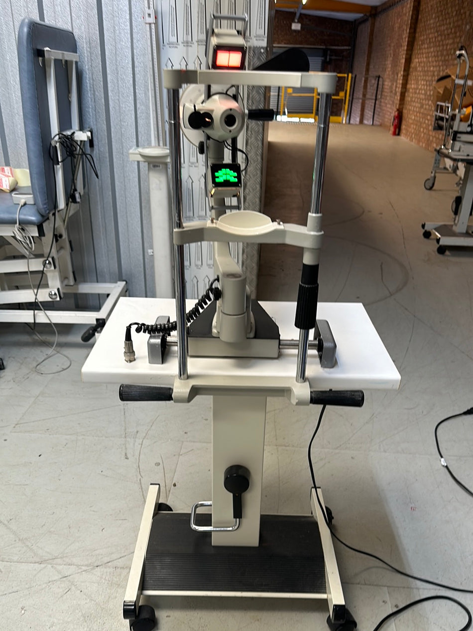 Sbisa Firenze Keratometer on Table