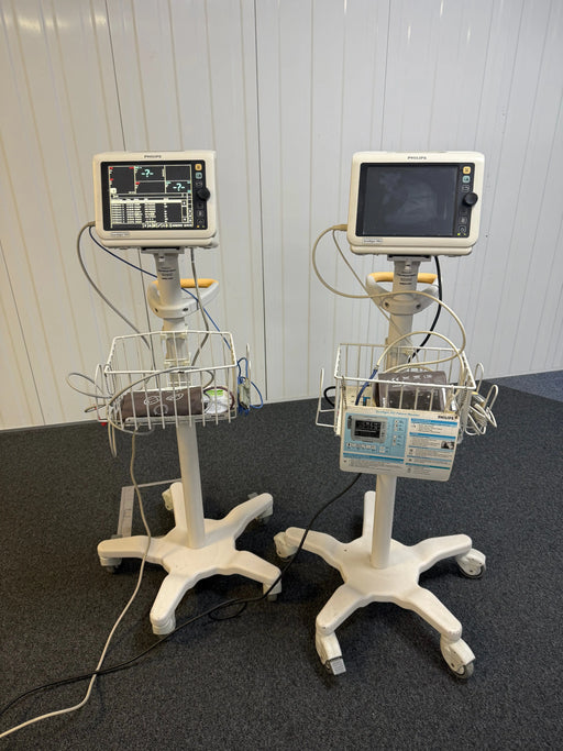 Philips SureSigns VM4 Patient Monitor with ECG, SPO2 & NIBP Cables on Rollstand Philips