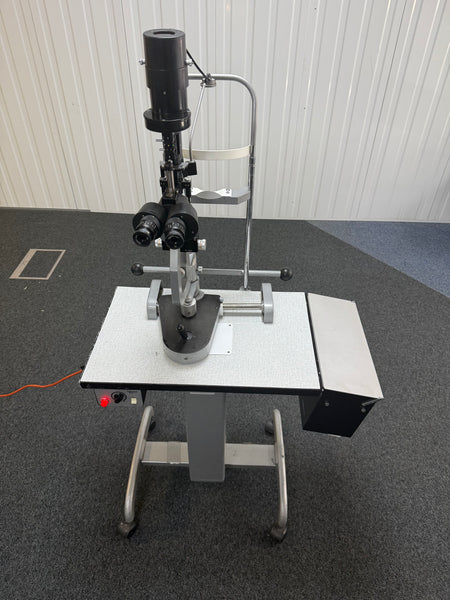 Front view of Mentor slit lamp with binocular head