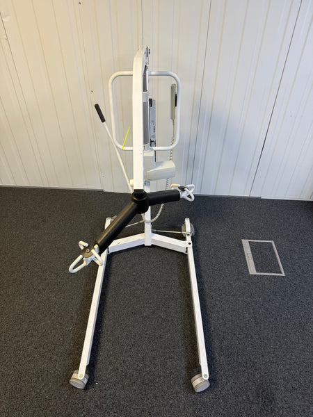 Oxford MIDI 170 electric patient hoist with six-point spreader
