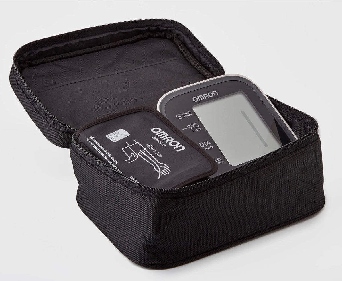 Omron M7 Intelli IT Automatic Upper Arm Blood Pressure Monitor in Box SelfiMed UK