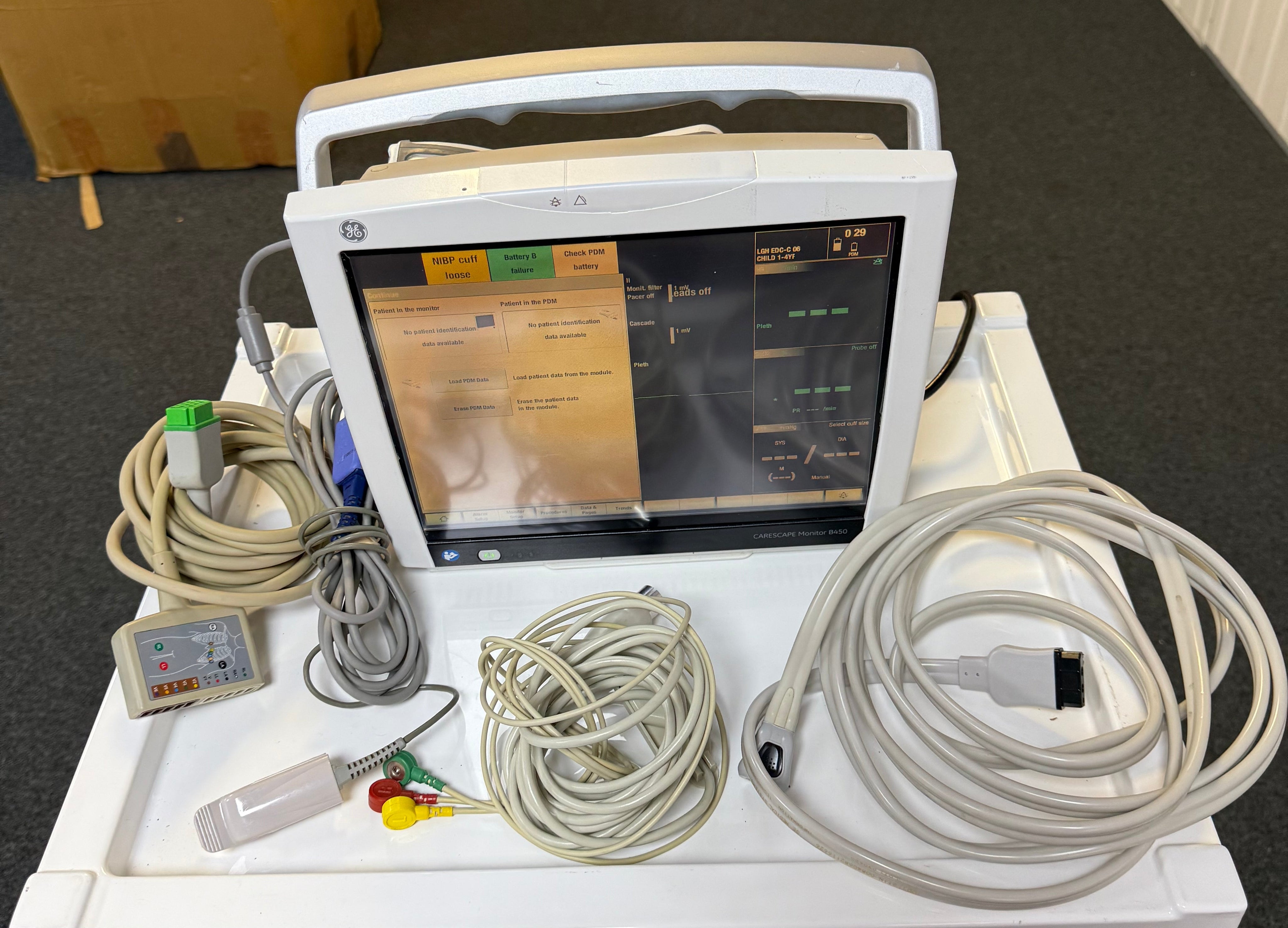 GE Carescape B450 unit with comprehensive monitoring parameters