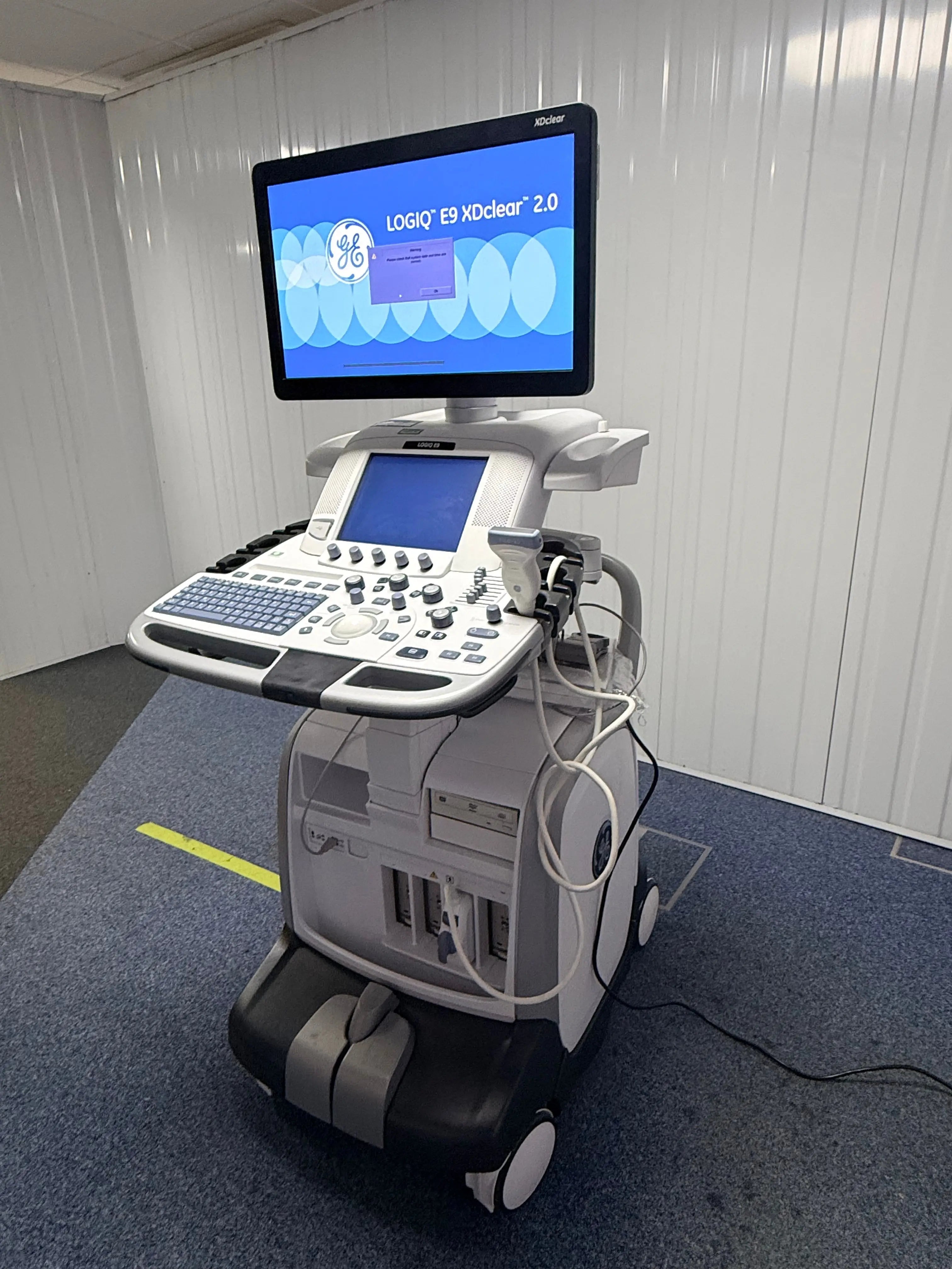 GE Logiq E9 Ultrasound Machine (2019) with GE ML6-15-D Linear Probe (2023) SelfiMed UK