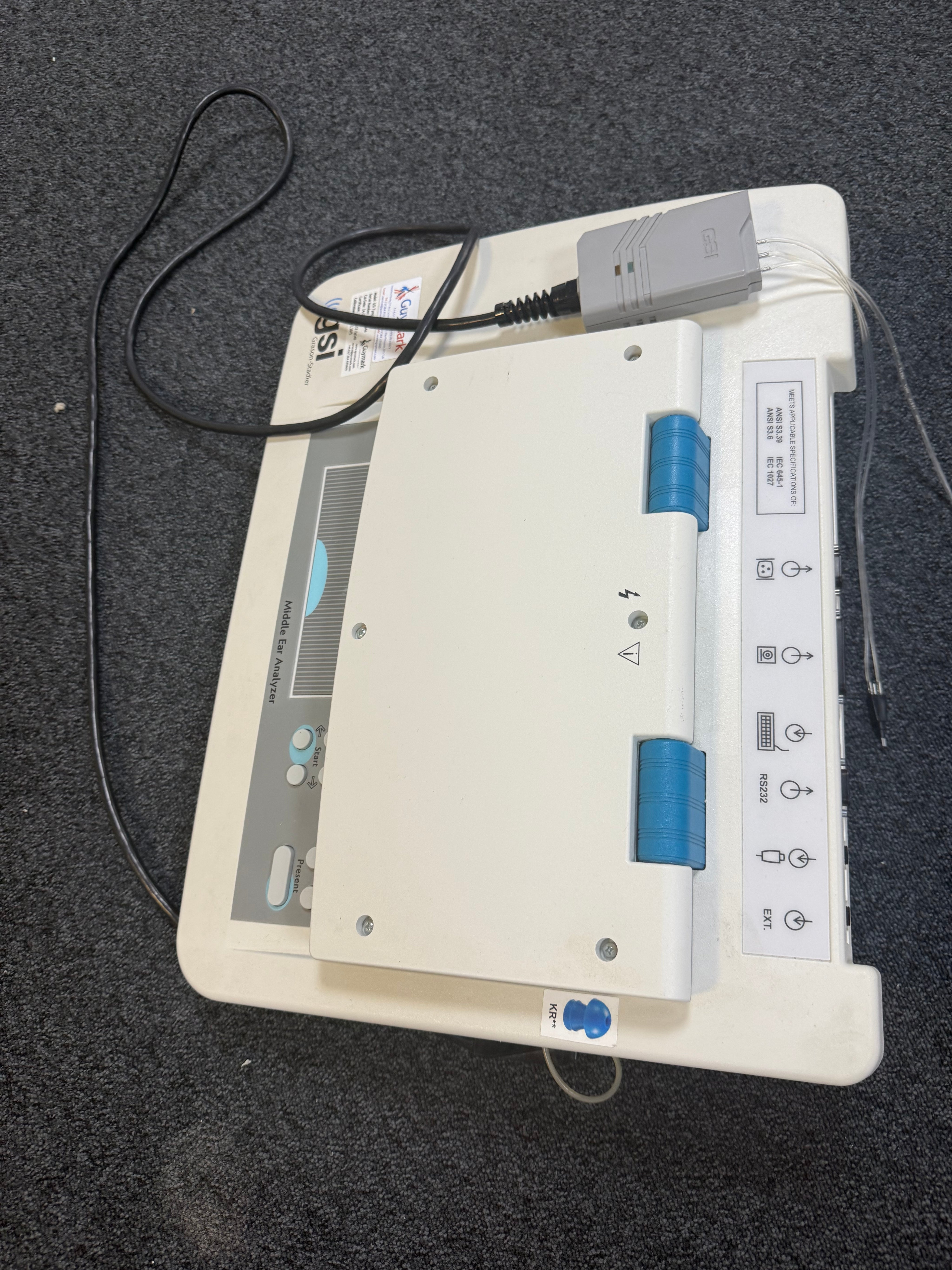 GSI tympanometer with reflex testing and ETF modes