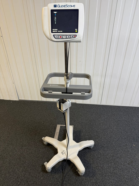 GlideScope Baton with cable attached to AVL system