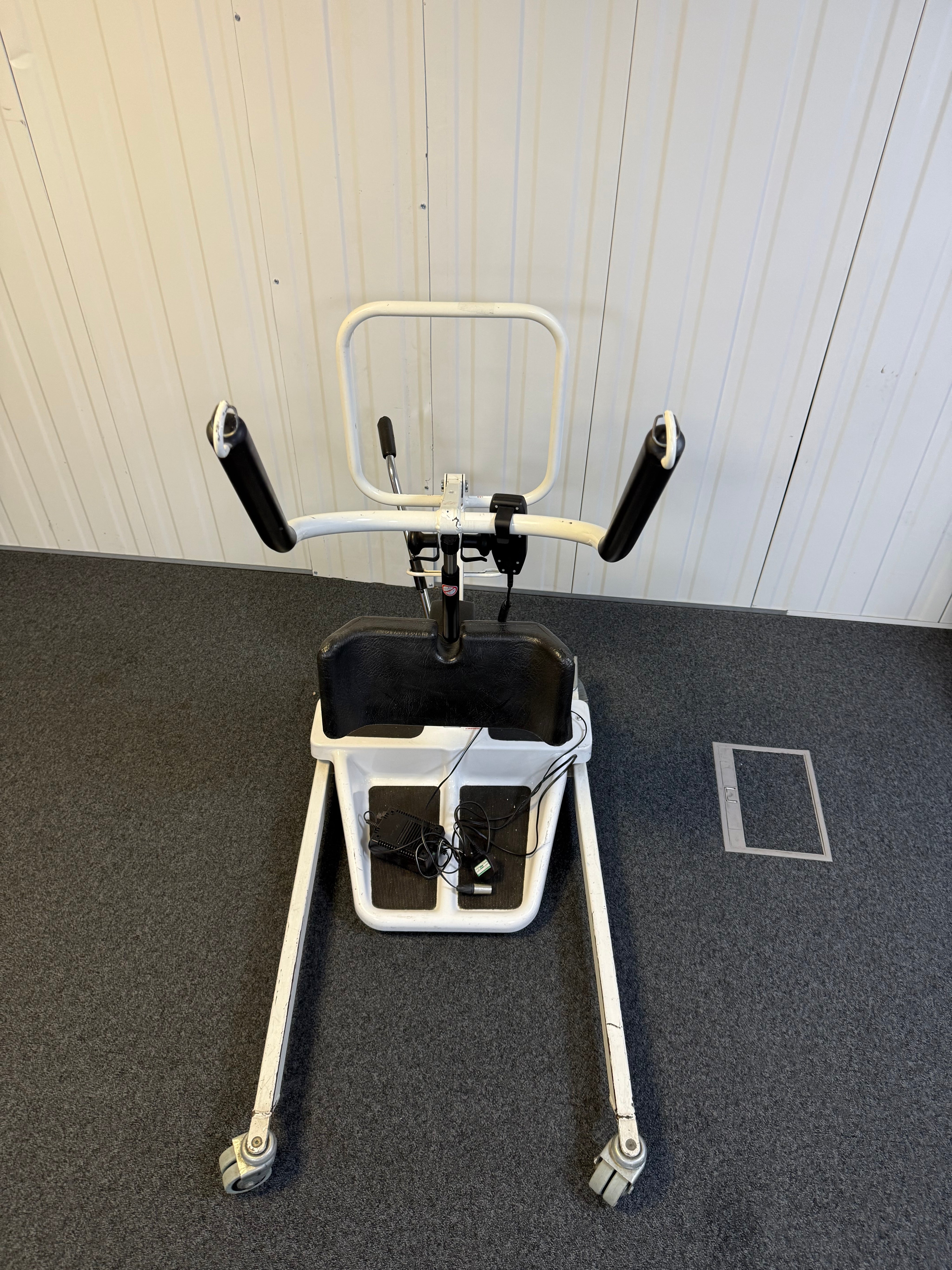 Handheld control unit for Oxford StandAid 135 hoist