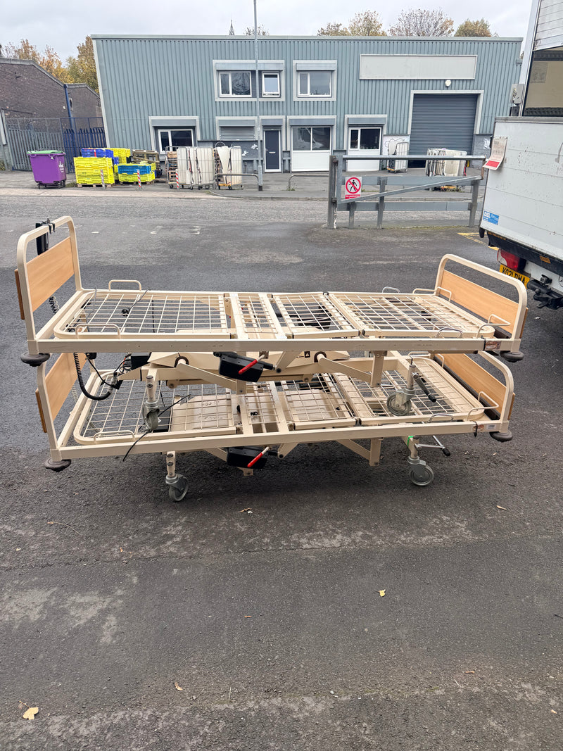 Huntleigh Nesbit Evans Electric Hospital Beds with Controller