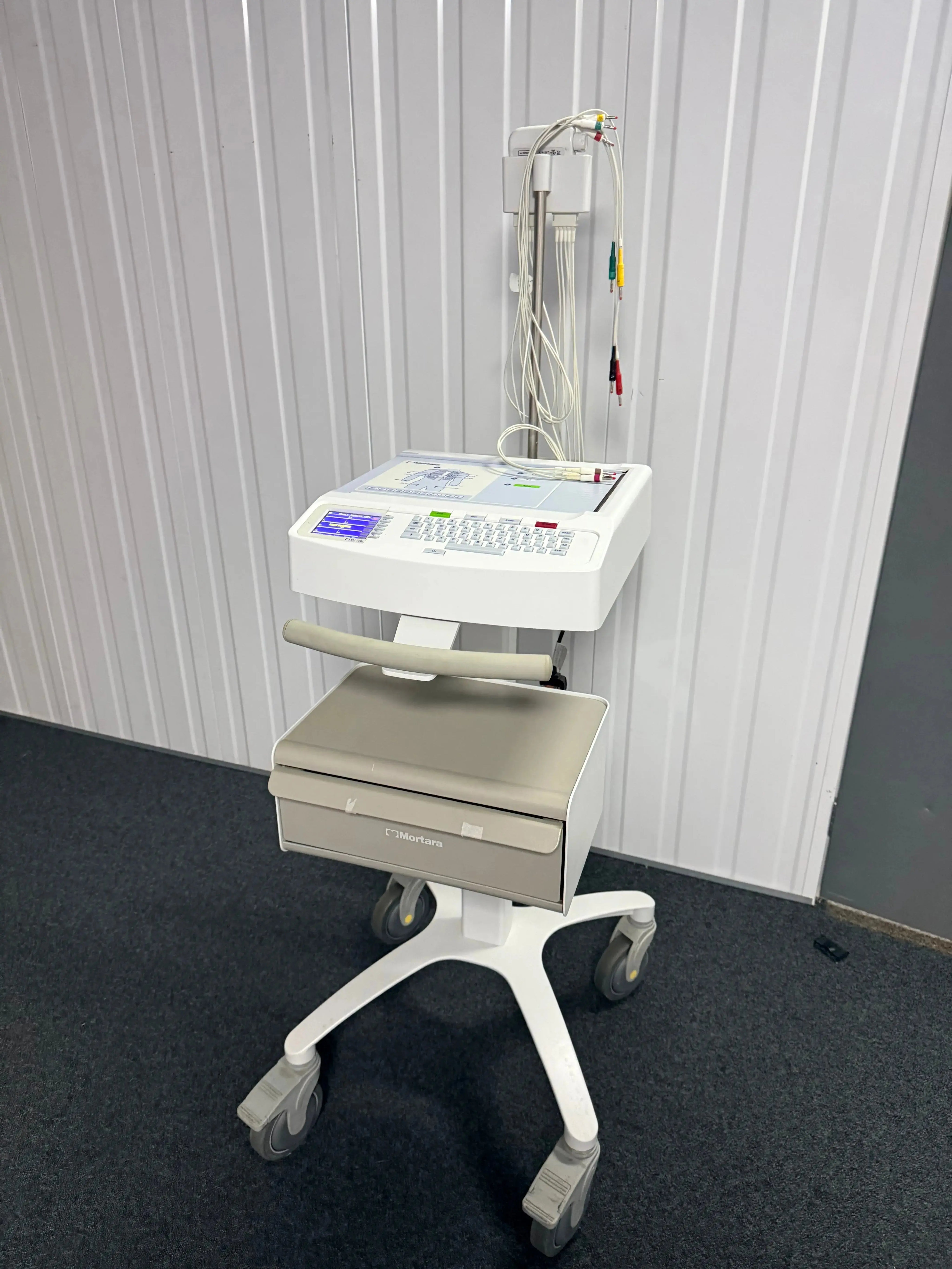 Mortara Instrument ELI 250 ECG Machine with ECG Leads SelfiMed UK