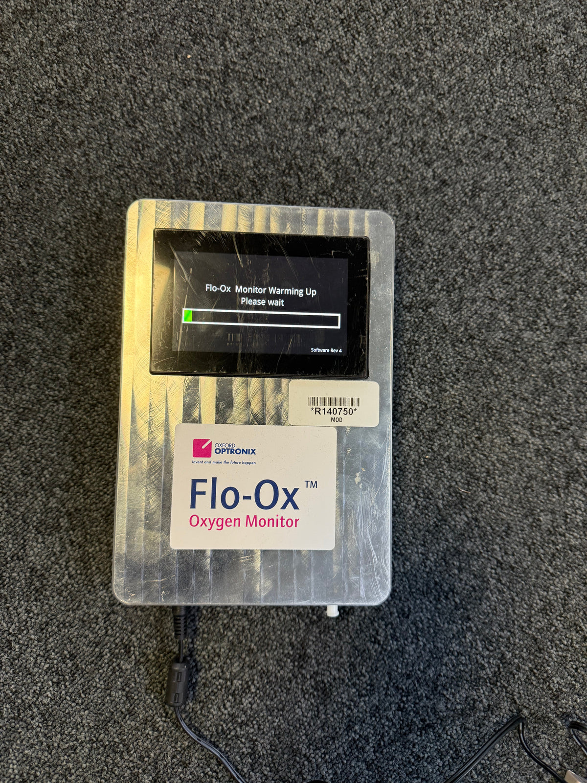 Oxford Optronix Flo-Ox Oxygen Monitor with Mark I Ventura CPAP Flow Generator & Clamp  SelfiMed UK