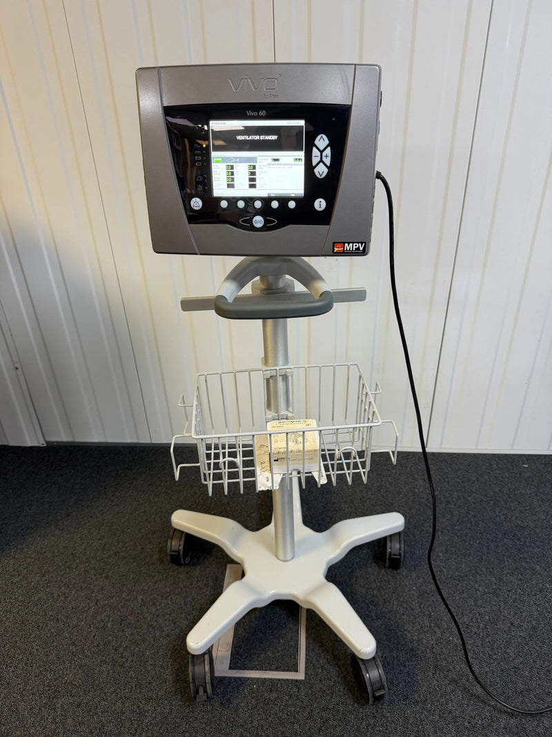 Paediatric and adult ventilator Vivo 60 bedside setup