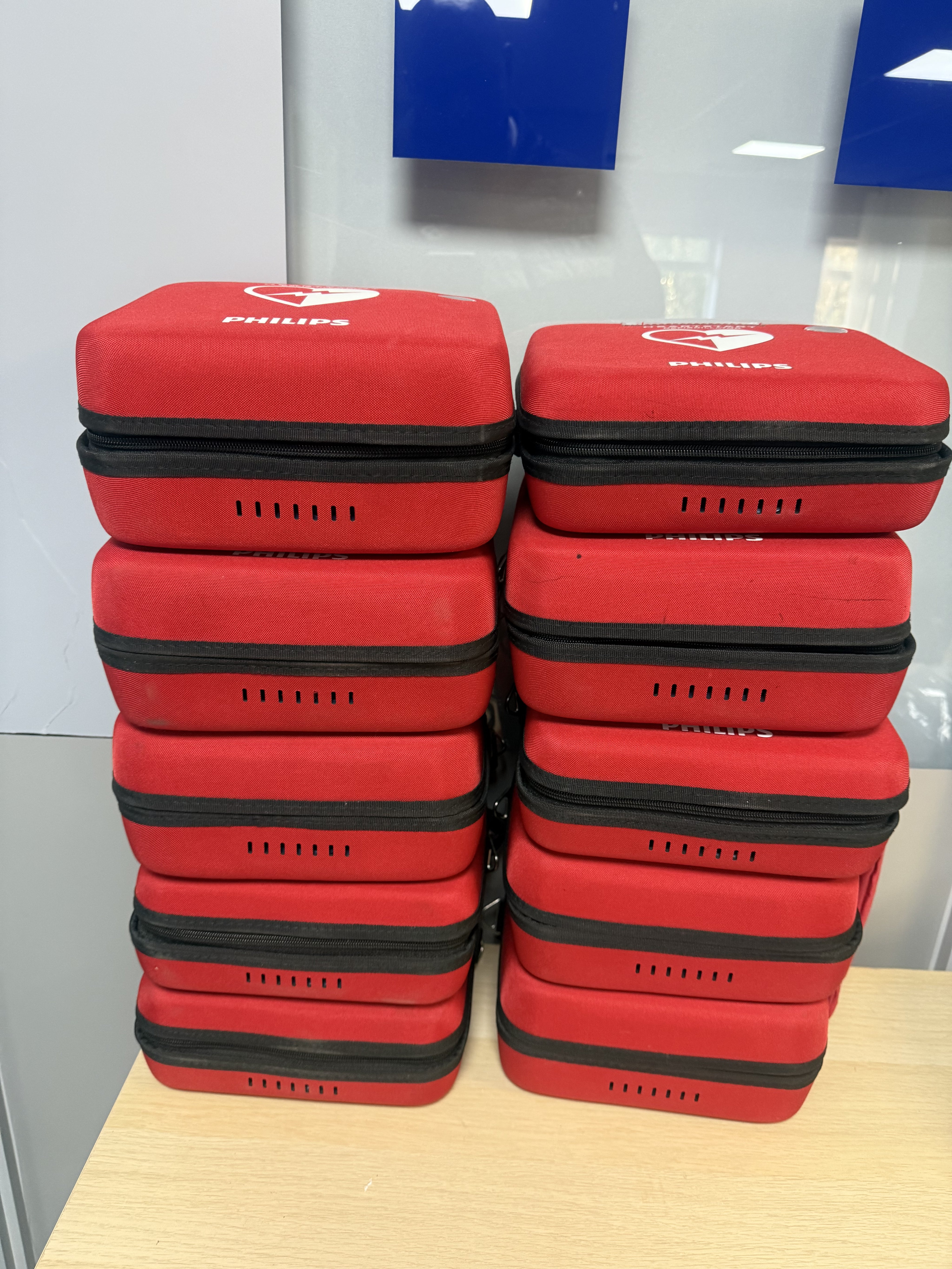 Philips/Laerdal HS1 AED Defibrillators with pads and carry cas