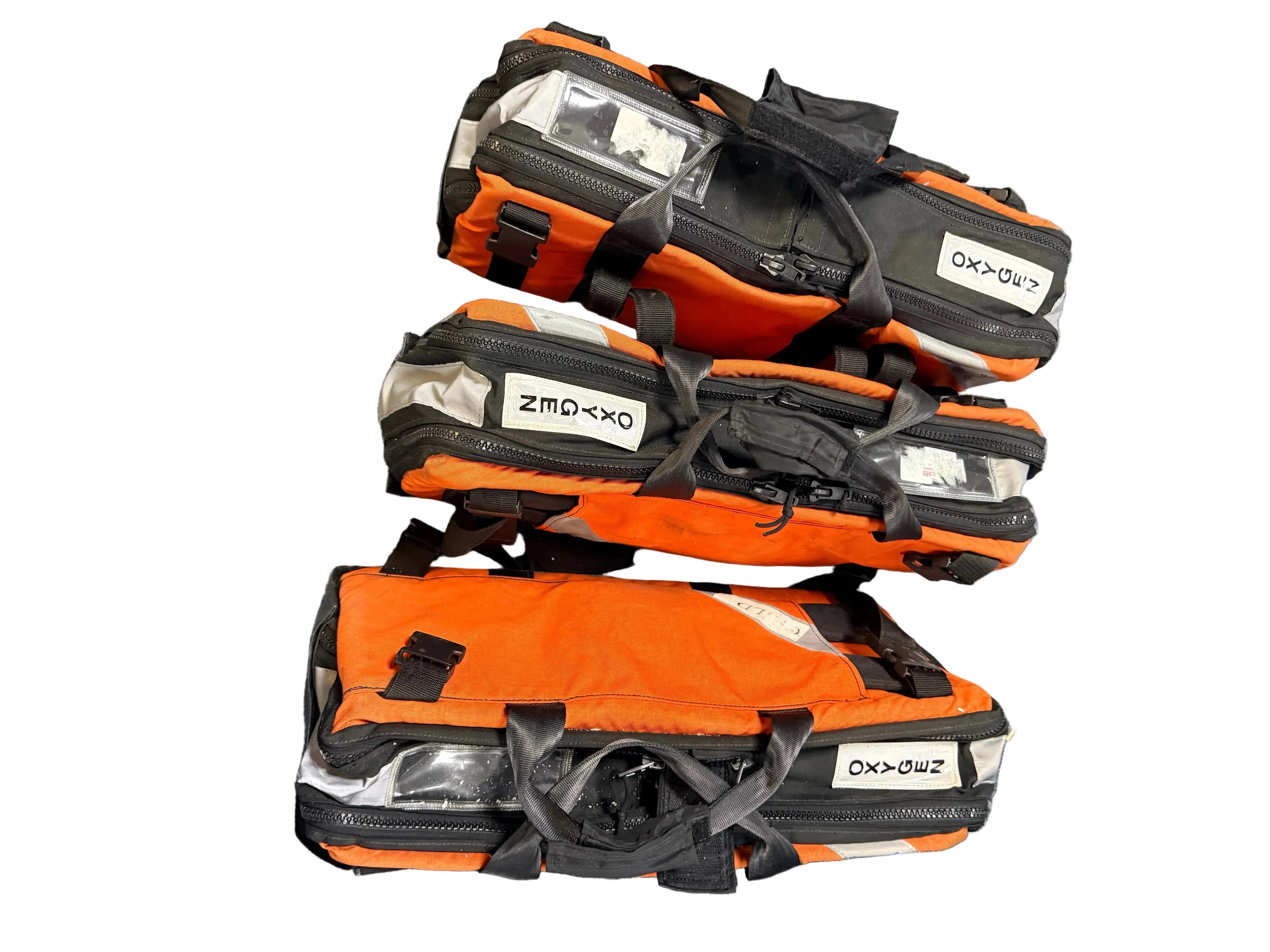 Pneupac VentiPAC 200D Ventilator MR Compatible in Carry Bag with Accessories SelfiMed UK