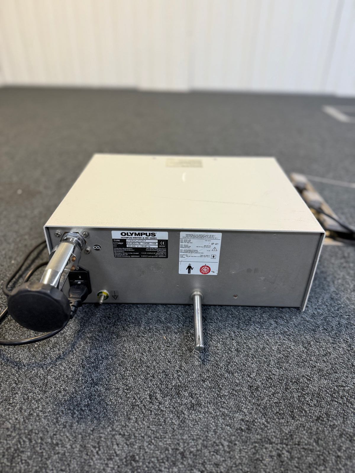 Rear view of CO₂ port and power input on Uteroflator P