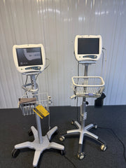 PM-7000 in hospital setting showing multi-parameter waveforms