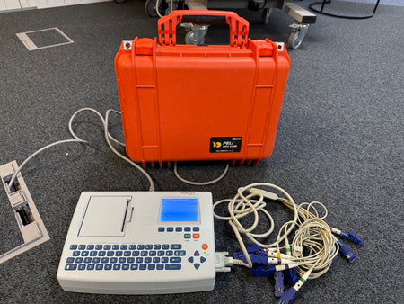 Schiller Cardiovit AT-101 ECG with built-in defibrillator and LCD