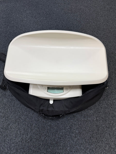 Seca 385 Baby Weighing Scale with detachable tray for infants