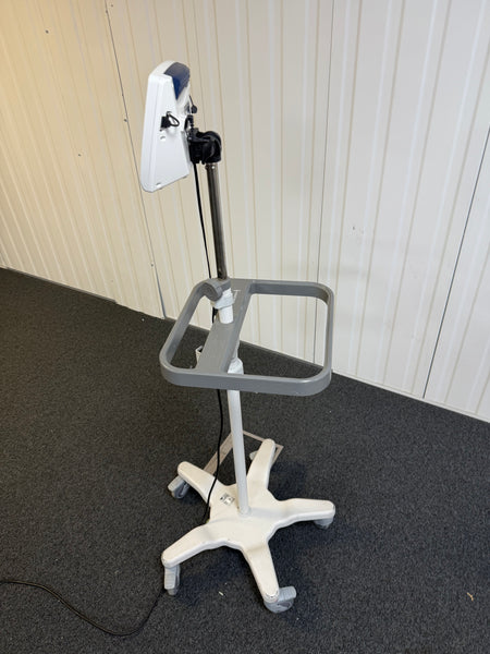 Side view of Verathon AVL monitor attached to rollstand