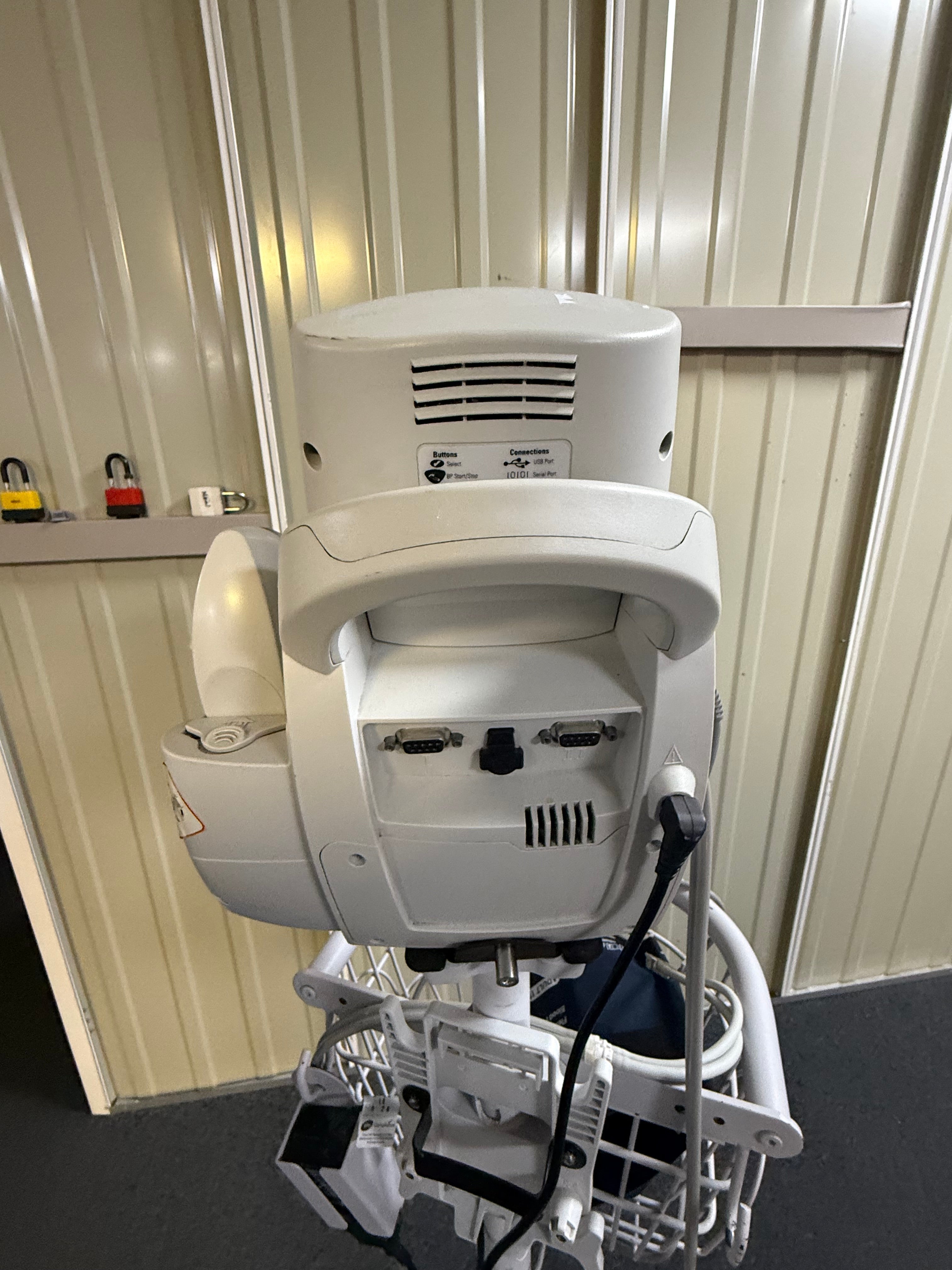 Welch Allyn LXI Spot Vital Signs Monitor on Stand with Power Supply and Accessories Welch Allyn