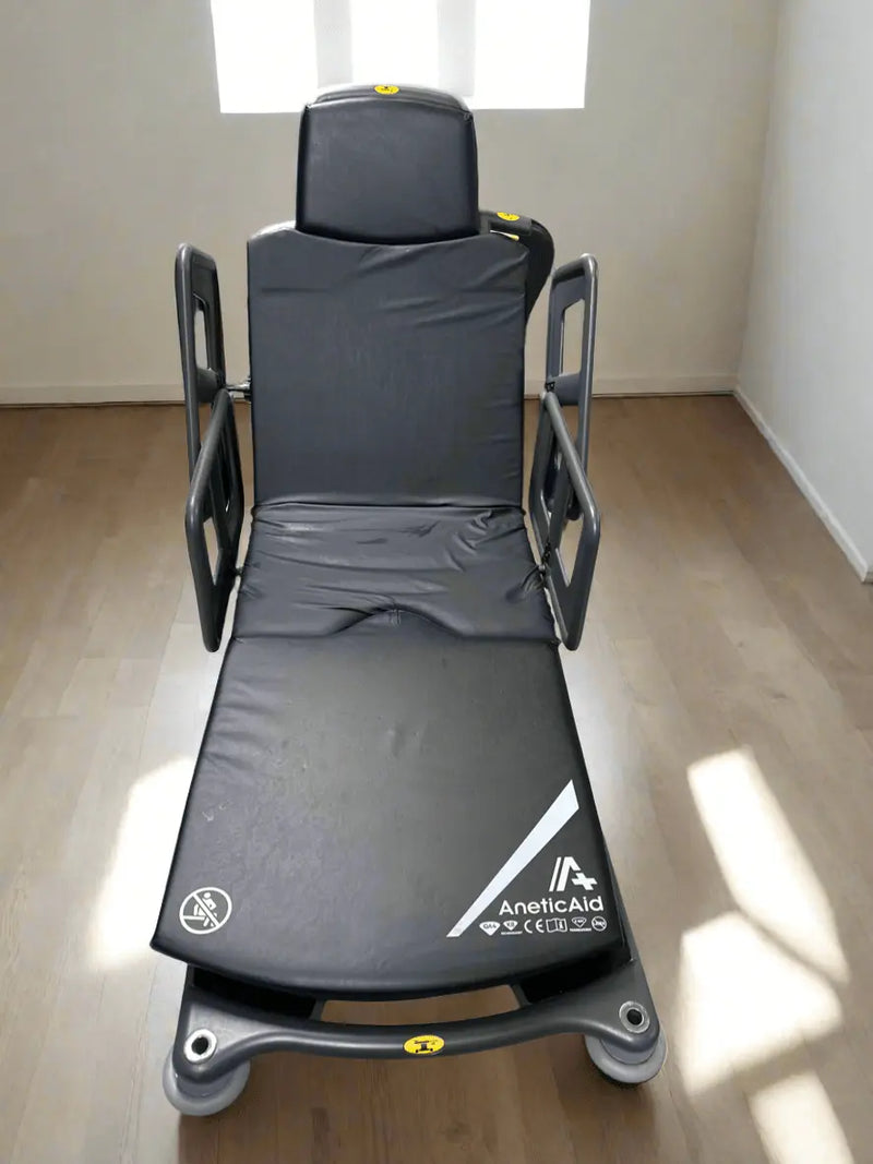 Anetic Aid QA4 Hydraulic Transfer Trolley - SelfiMed UK