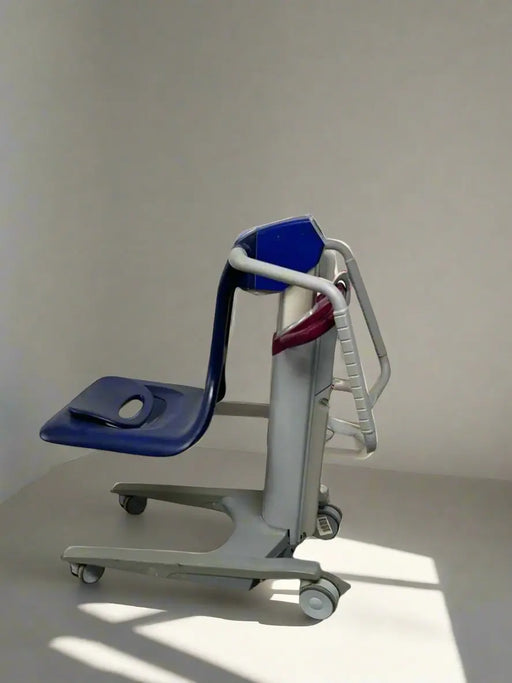 Arjo Alenti Electric Patient Hoist with Brand New battery electric patient hoist SelfiMed UK