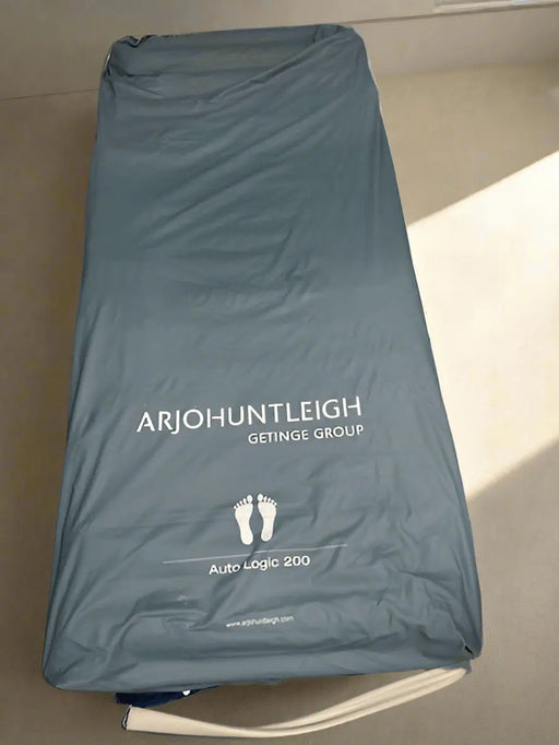 Arjo AutoLogic Inflatable Mattress & Pump inflatable mattress pump SelfiMed UK