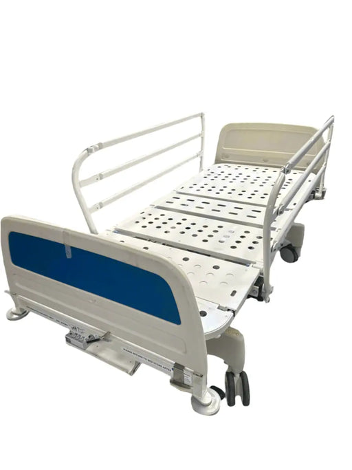 Arjo Huntleigh C1000 Contoura Electric Hospital Bed with 2 Controllers - SelfiMed UK