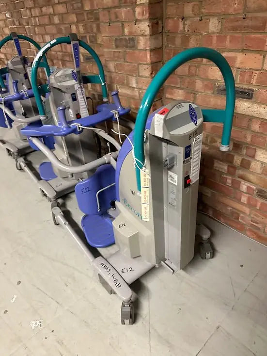 Arjo Huntleigh Encore Patient stand Hoist with Battery & optional Charger - SelfiMed UK