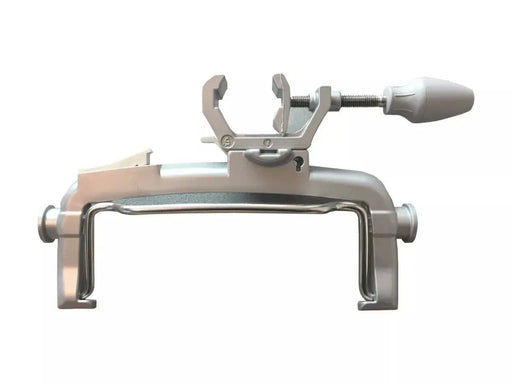 B. Braun Space Pole Clamp Tripod Clamp - SelfiMed UK