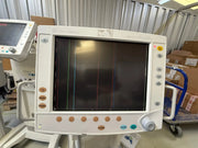 Datex Ohmeda Engstrom Carestation Ventilator with damaged screen - SelfiMed UK