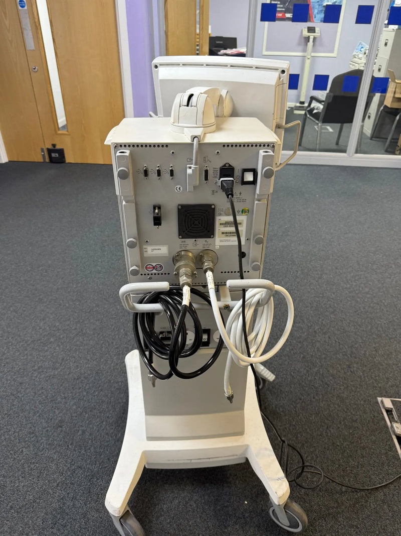 Datex Ohmeda Engstrom Carestation Ventilator with damaged screen - SelfiMed UK