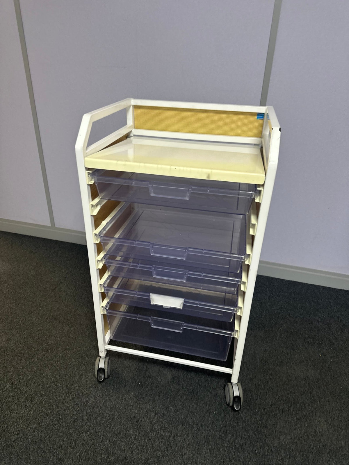 Doherty Mobile Drawer Unit - SelfiMed UK