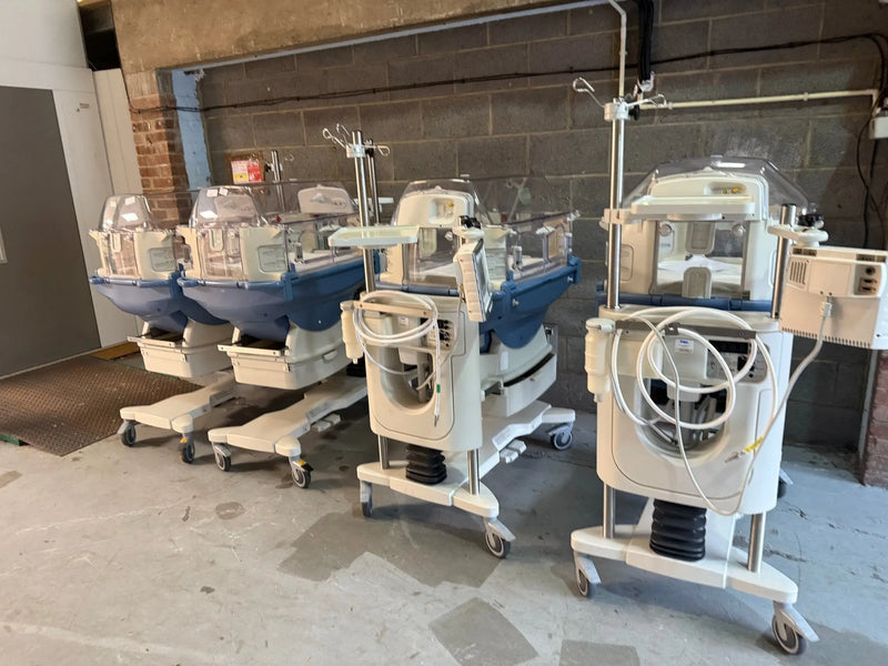 Draeger Caleo Infant Incubator Version 2.11 with Mattress - SelfiMed UK