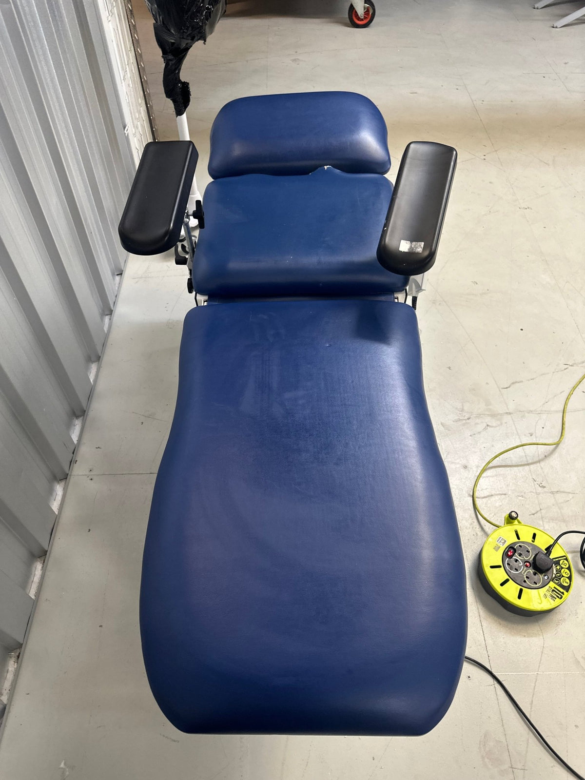 Electric Phlebotomy Chair - SelfiMed UK