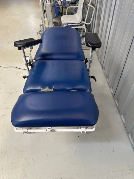 Electric Phlebotomy Chair - SelfiMed UK