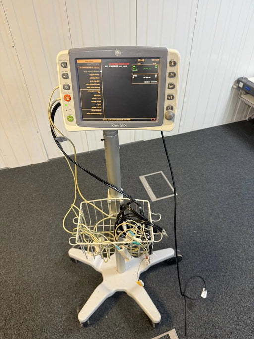 GE Dash 2500 Patient Monitor Including ECG, SpO2, NBP & Temp Cables - SelfiMed UK