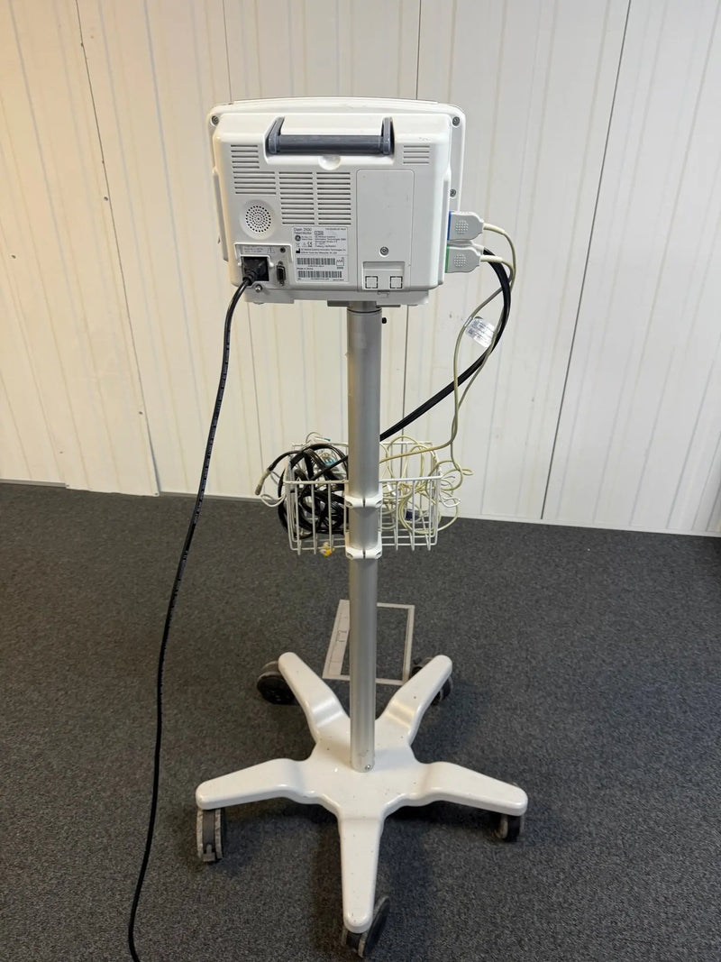 GE Dash 2500 Patient Monitor Including ECG, SpO2, NBP & Temp Cables - SelfiMed UK