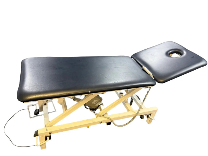 Hanwin Type LAK4D - G00 - 230 - G Two - section Examination Couch with Controller - SelfiMed UK