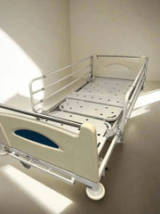 Huntleigh Contoura 480 Electric Hospital Bed with Arjo Pentaflex Mattress - SelfiMed UK