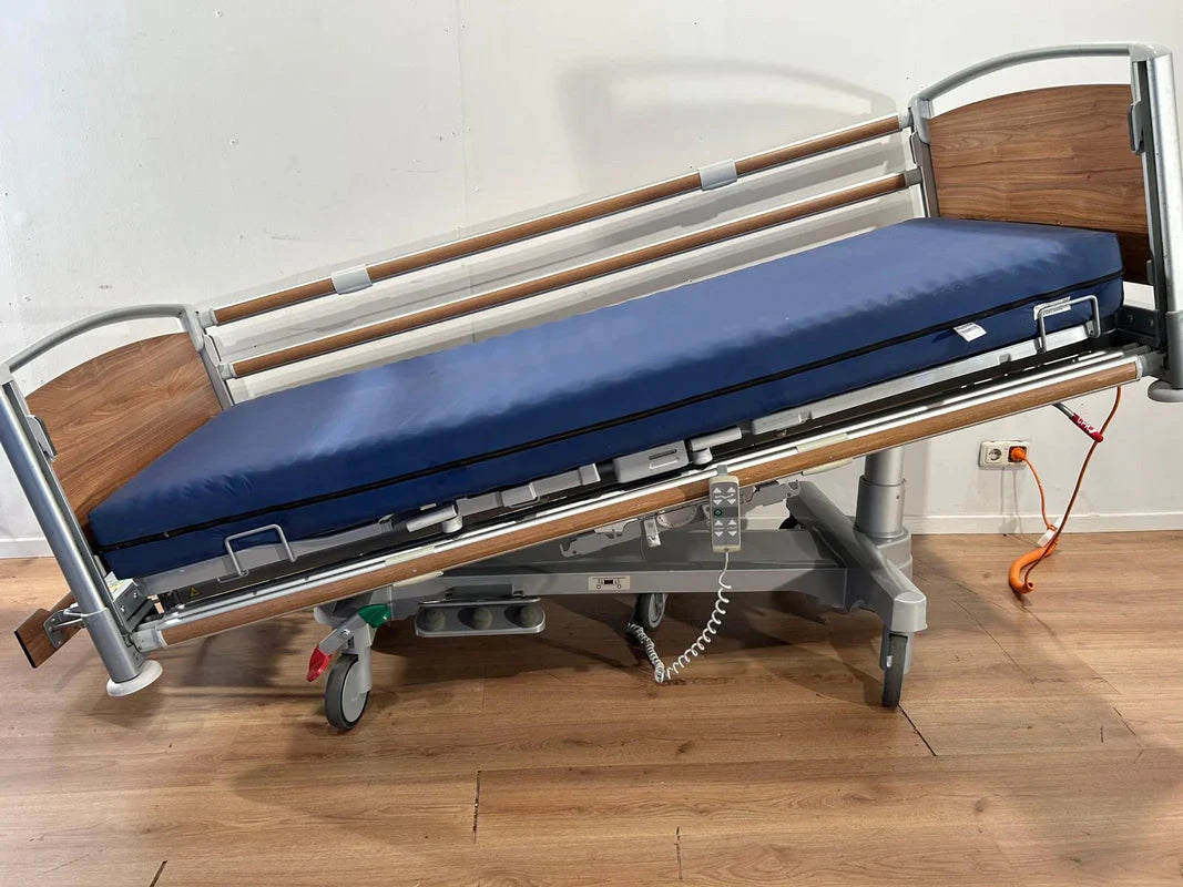 Wissner-Bosserhoff Electric Patient Bed with Hospital Mattress SelfiMed UK