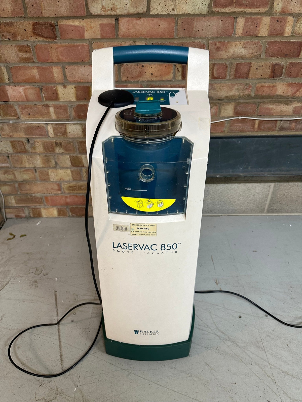 Laservac 850 Smoke Evacuation System - SelfiMed UK