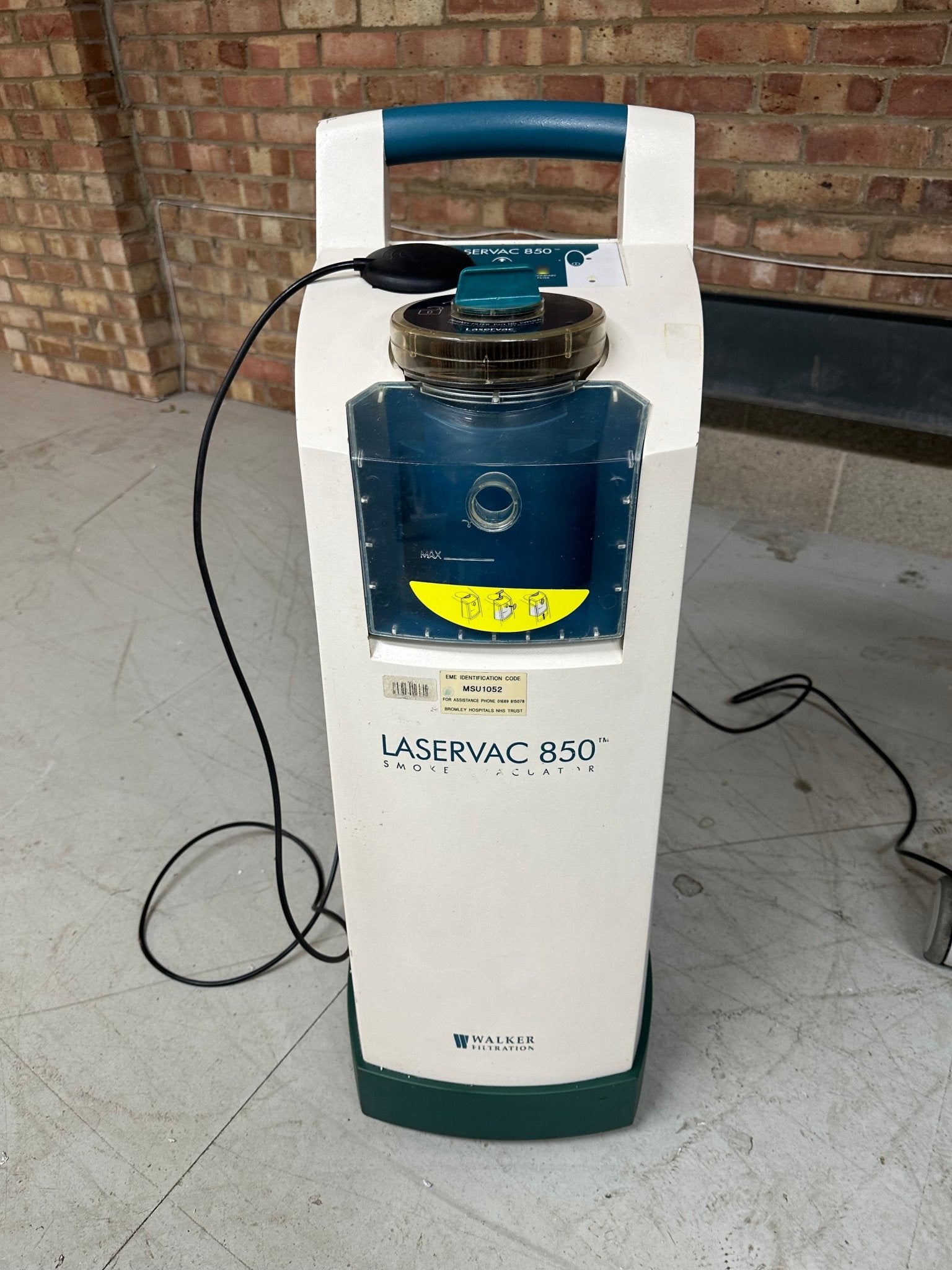 Laservac 850 Smoke Evacuation System - SelfiMed UK