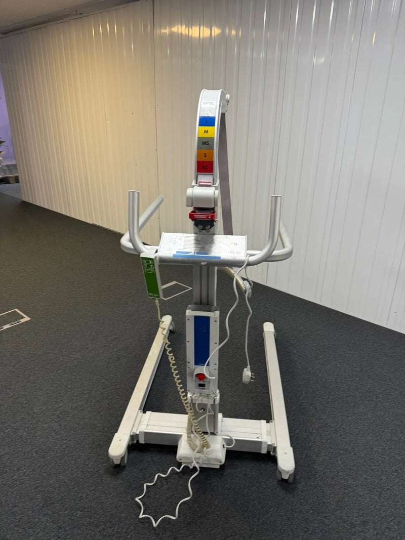 Liko Golvo 7007 ES Patient Hoist with Battery and Remote Control - SelfiMed UK