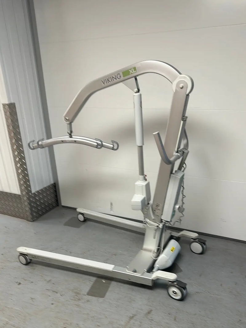 Liko Viking XL Patient Hoist with Battery and Remote Control - SelfiMed UK
