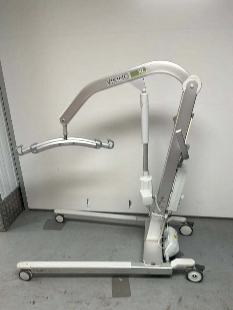 Liko Viking XL Patient Hoist with Battery and Remote Control - SelfiMed UK
