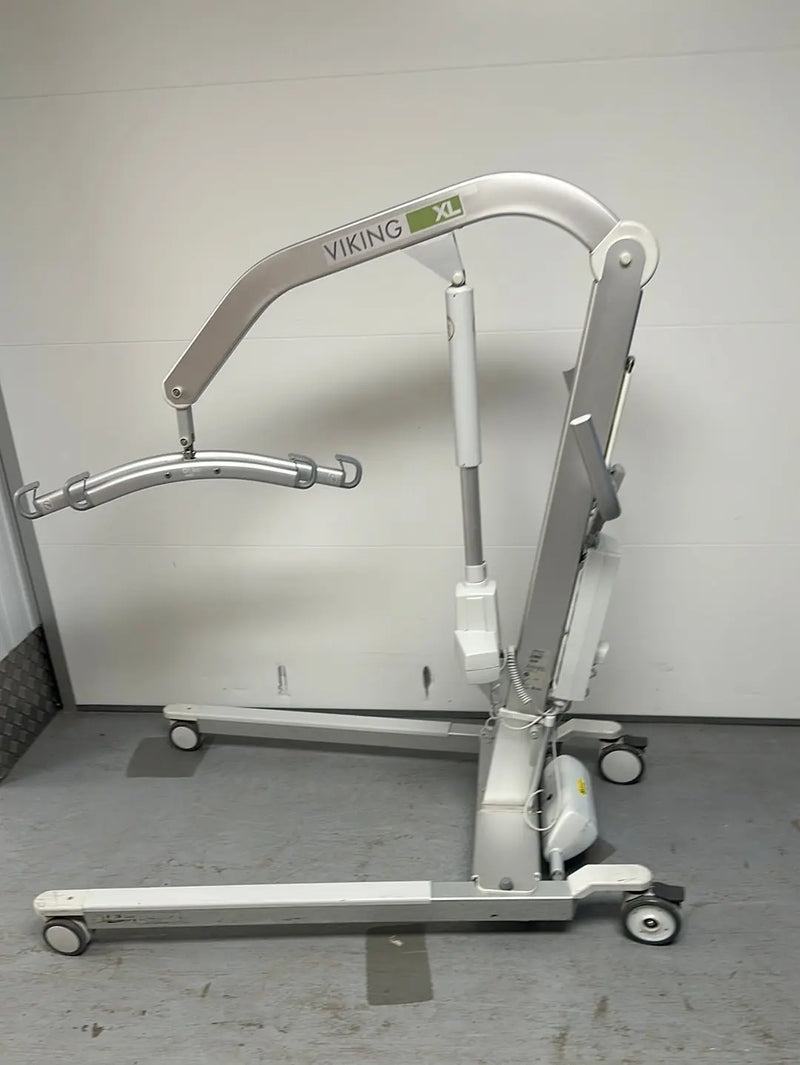 Liko Viking XL Patient Hoist with Battery and Remote Control - SelfiMed UK