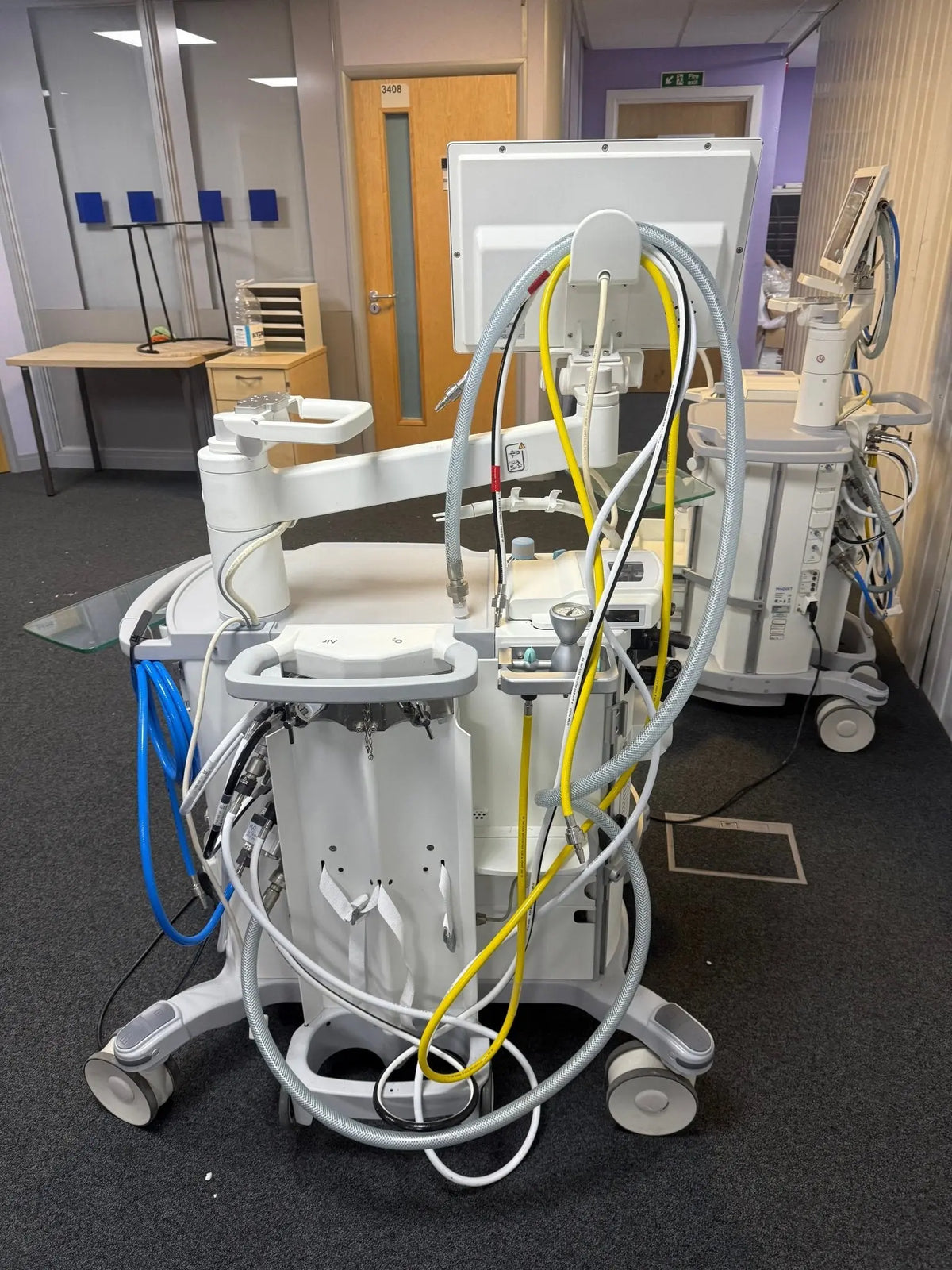 Maquet Flow-i Anaesthesia Machine - Medical Equipment – SelfiMed UK