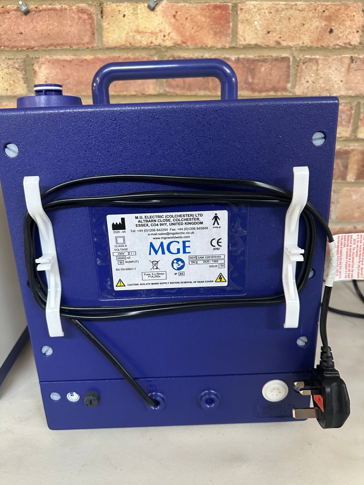 MGE SAM 12 Medical Suction Unit - SelfiMed UK