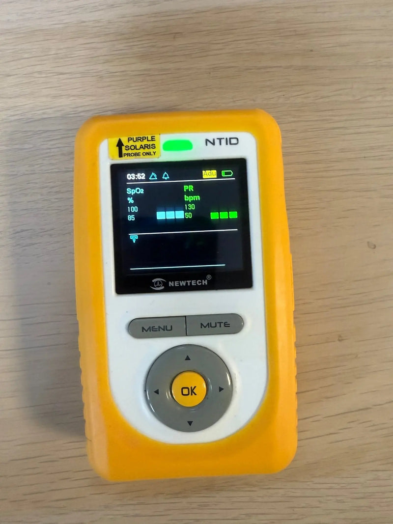 Newtech NTID Vital Signs Monitor in Pouch - SelfiMed UK