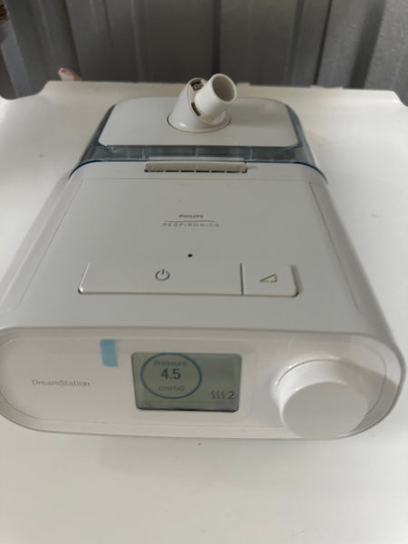 Philips Respironics DreamStation Auto CPAP Machine with Humidifier - SelfiMed UK