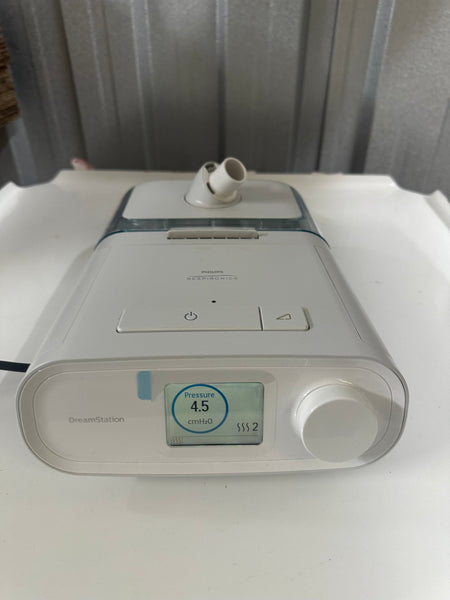 Philips Respironics DreamStation Auto CPAP Machine with Humidifier - SelfiMed UK